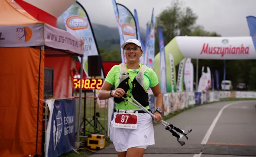 Jest zwycięzca Biegu 7 Dolin na 100 km! Dotarł do mety ze świetnym czasem [WIDEO] - 107